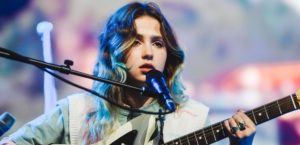 blouse song review by clairo chordsworld