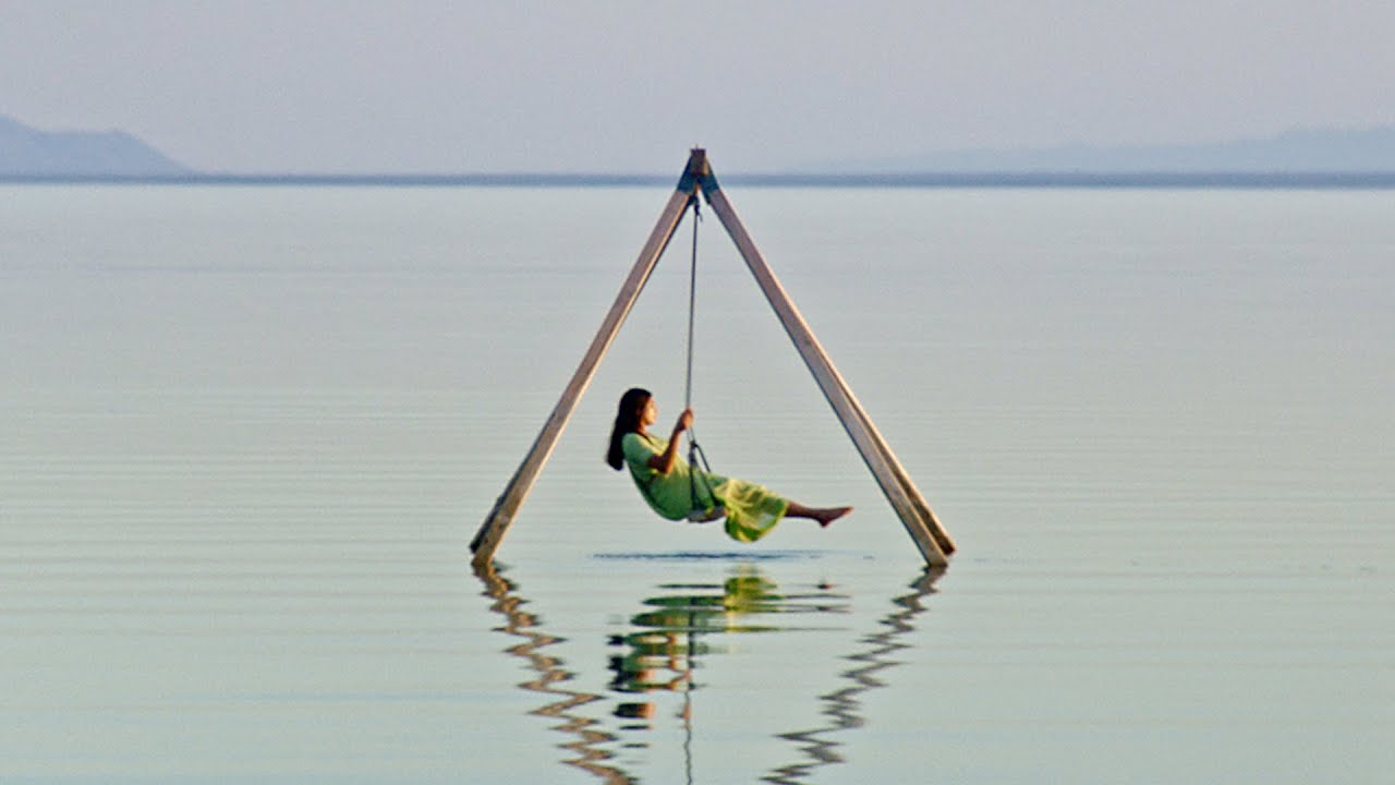 Young the Giant American Bollywood Chords